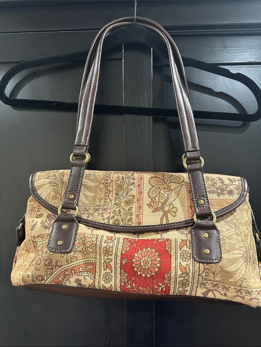 Relic Brown, Tan and Red Tapestry Shoulder Bag